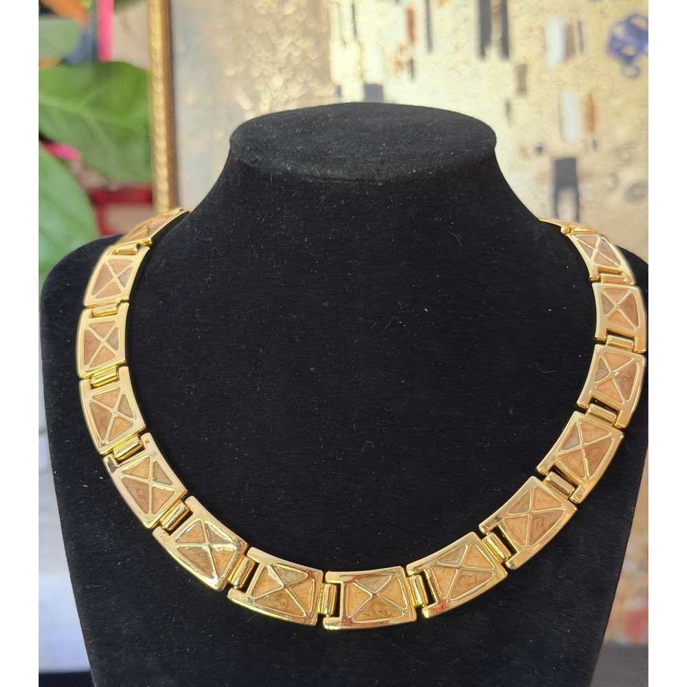 Vintage  Peach Tone Enamel and Gold Tone Choker Necklace Fold Over Clasp 16"